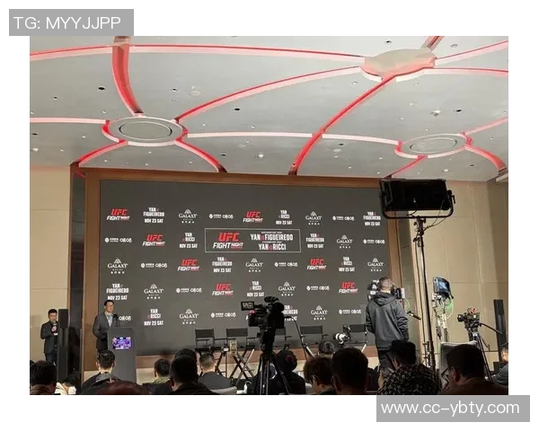 罗塞尼尔呼吁公众用赛场表现公正评价自己而非发布会表现